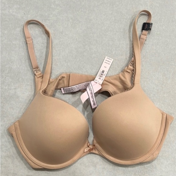 Victoria’s Secret bra - Picture 1 of 3